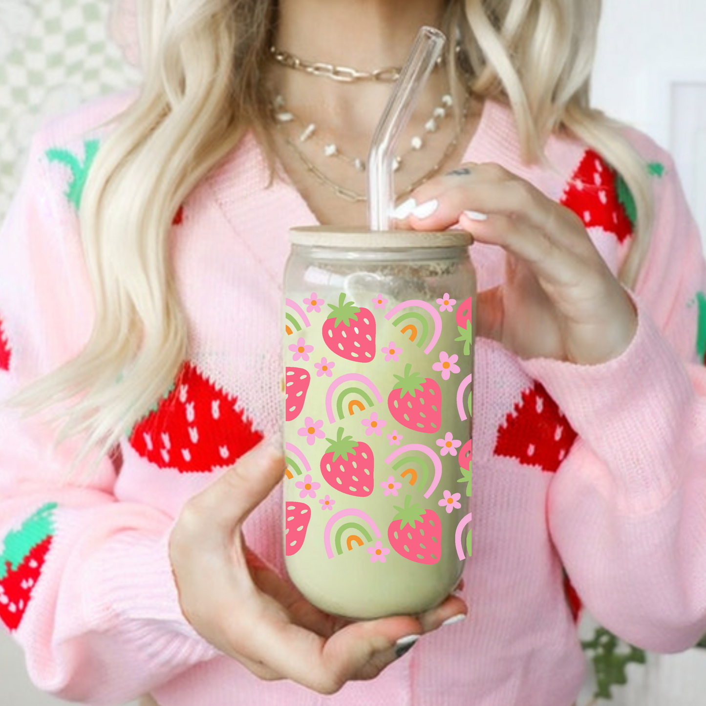 Strawberries and Rainbows Cute 16oz Sipper Glass